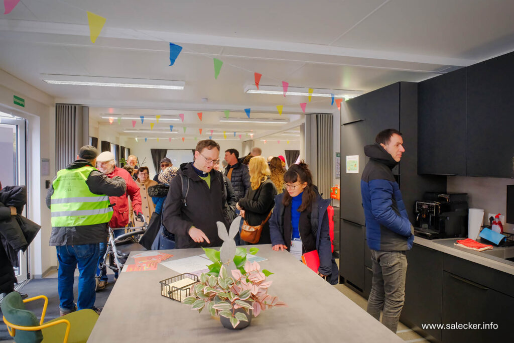 Eröffnung des temporären Stadtteilzentrums (Foto: www.salecker.info)